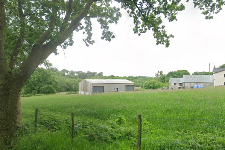 Plans for an extension at a pet crematorium to house a bigger incinerator for horses have been lodged with Bannau Brycheiniog planners