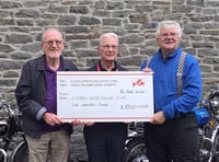 Vintage Motor Cycle Club section donates £500 to Wales Air Ambulance
