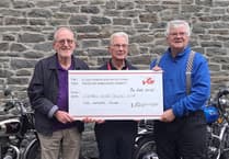 Vintage Motor Cycle Club section donates £500 to Wales Air Ambulance