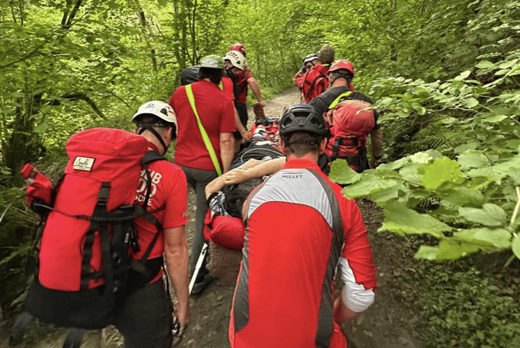  Central Beacons Mountain Rescue Team