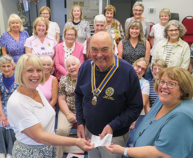 Rotary supports local choir with £500 donation