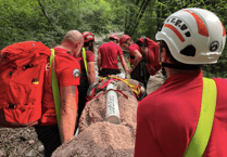 Double injury in rescue team waterfall callout