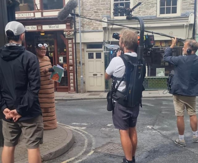 Alan Carr spotted filming in Hay-on-Wye