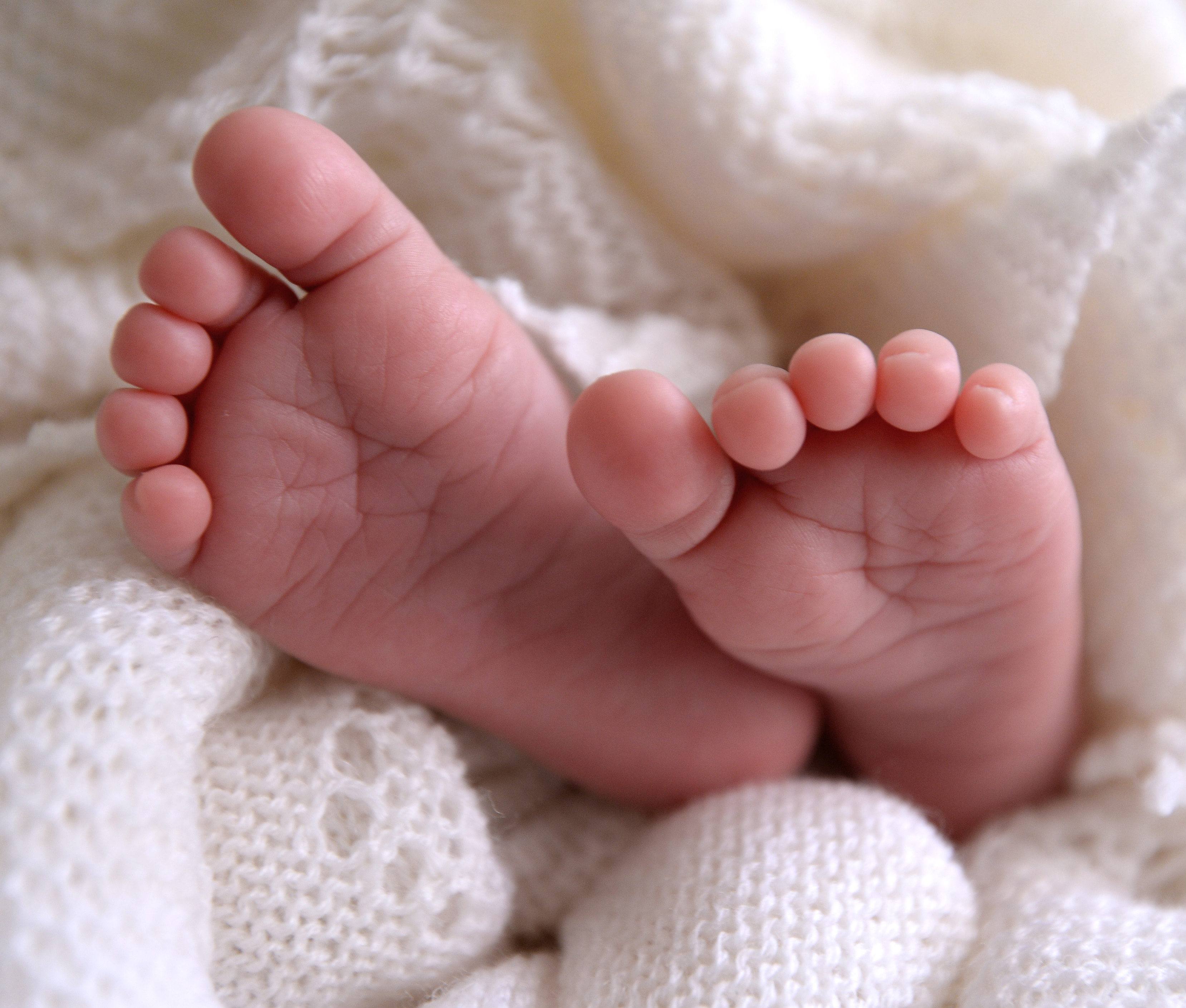 Fertility rate falls in Powys – as it reaches new record low in England and Wales