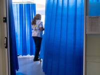 Fewer elective operations cancelled at the last minute by the Wye Valley Trust last year, as number reached record high in England