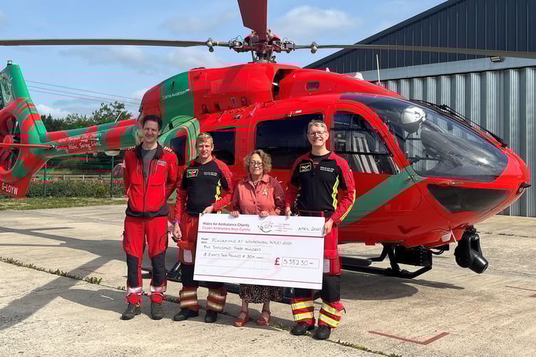 The cheque presentation