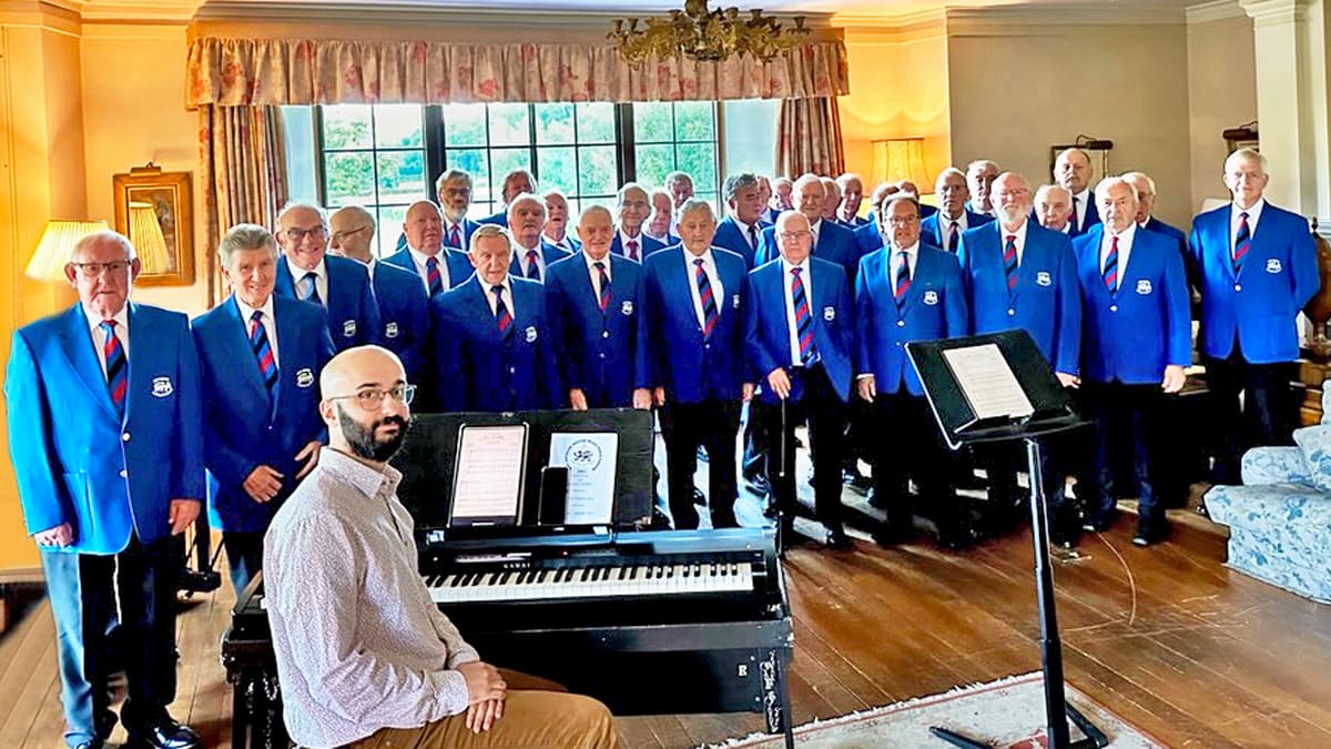 Builth Male Voice Choir serenades guests at Llangoed Hall | brecon ...