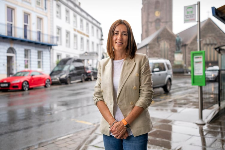 Mid and West Wales MS, Jane Dodds