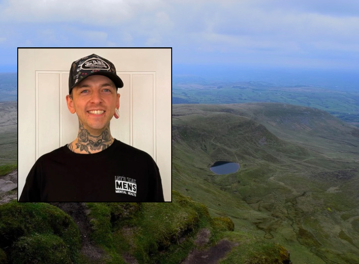 Aaron, pen y fan challenge