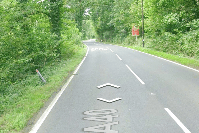 Fallen tree closes A40 between Sennybridge and Halfway