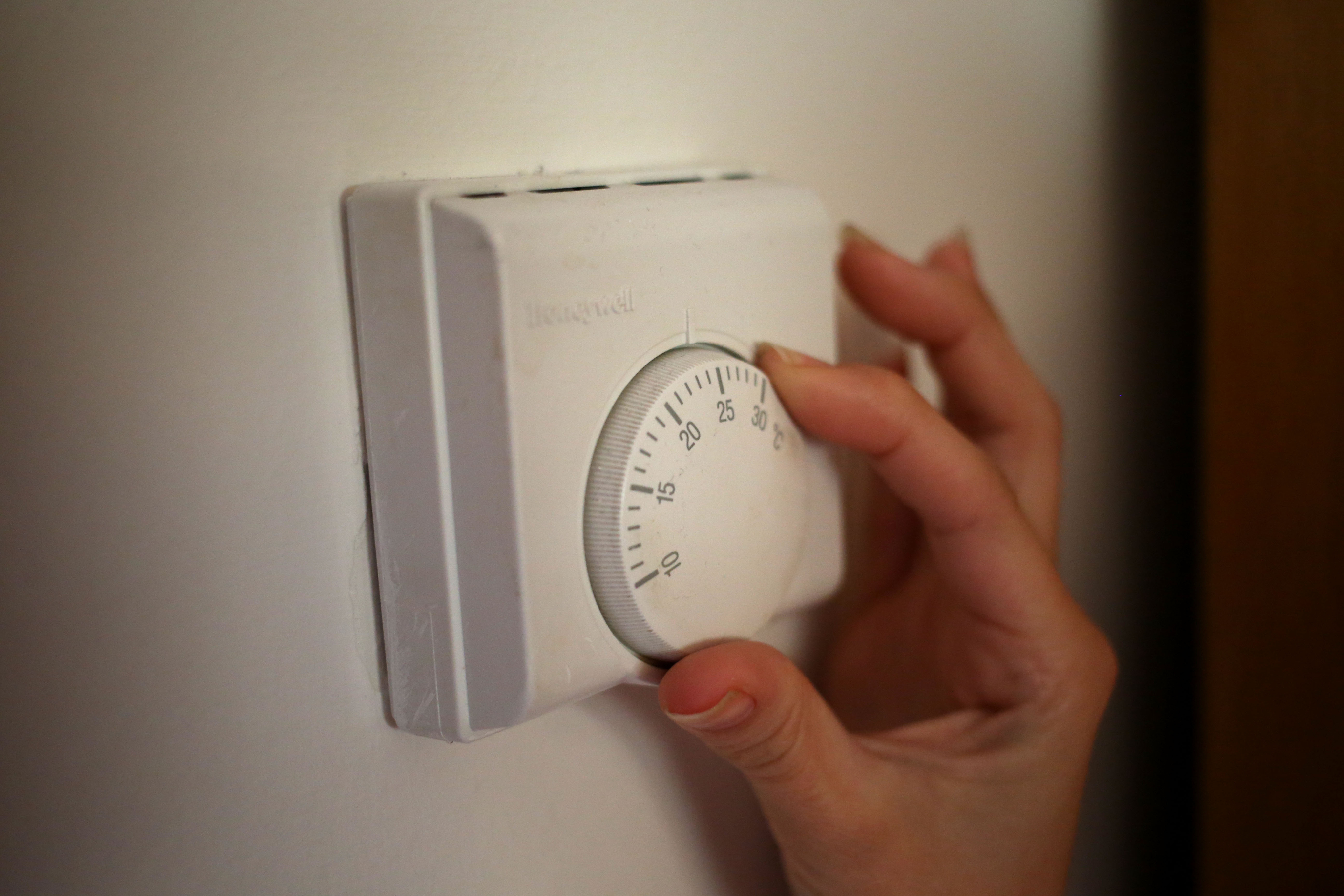 Tens of thousands of energy efficiency upgrades installed for households in Powys