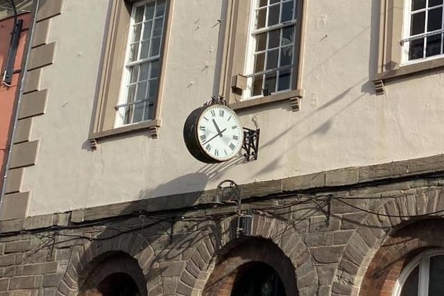 Brecon Guildhall clock still undergoing repairs