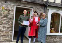 Hay opticians Jackson and Gill named National Opticians of the Year