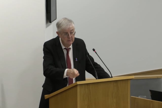 Failing to pass budget would result in thousands of job losses