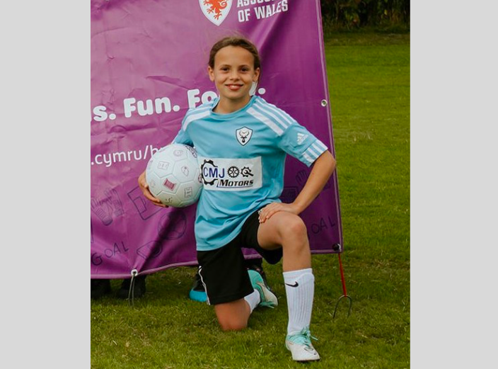 Olivia Jones Football