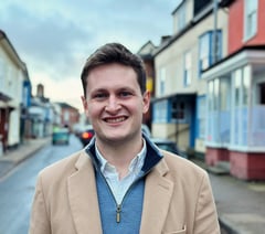 Lib Dems table motion to cut fuel duty