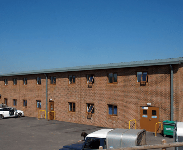 Out-of-hours service to end at veterinary practice