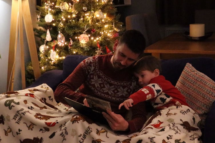 Matt and Freddie in the video