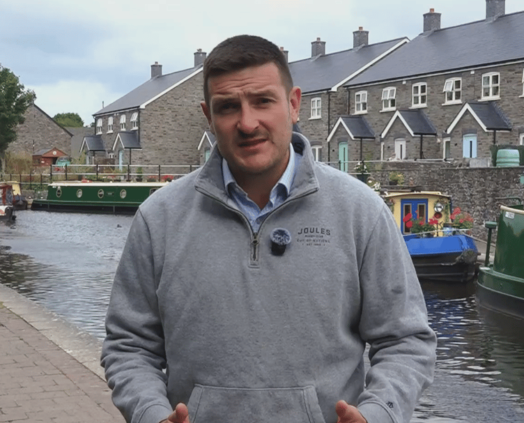 Brecon and Radnorshire MS James Evans has warned that the Monmouthshire and Brecon Canal is under threat unless urgent action is taken to secure its water supply