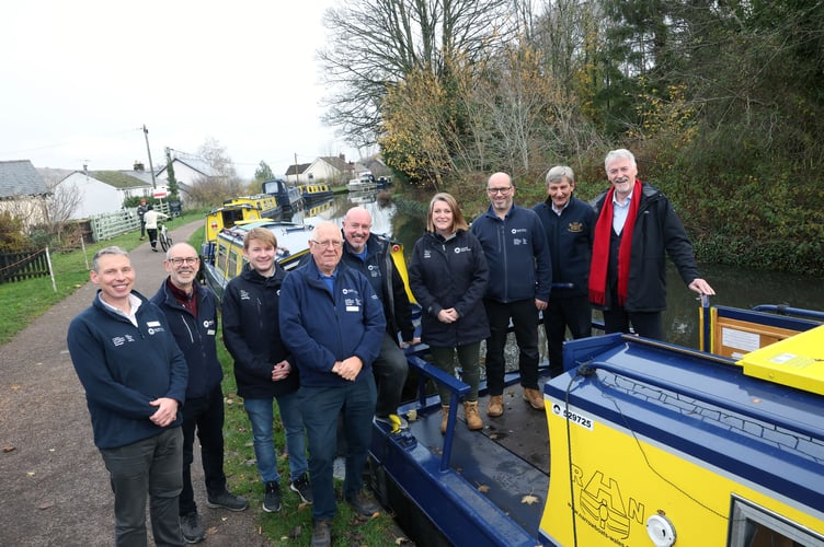 A bouyant mood at the canal in Gilwern