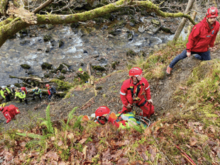 Walker sustains serious injuries after fall in Four Waterfalls area