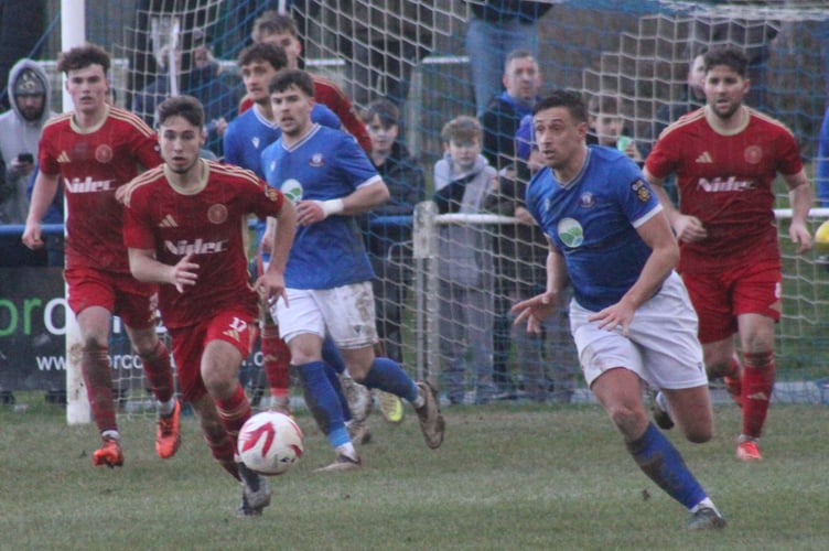 Caersws claimed the JD Cymru North local derby bragging rights when they defeated Montgomeryshire neighbours Newtown 1-0 in front of over 1,300 spectators at the Recreation Ground