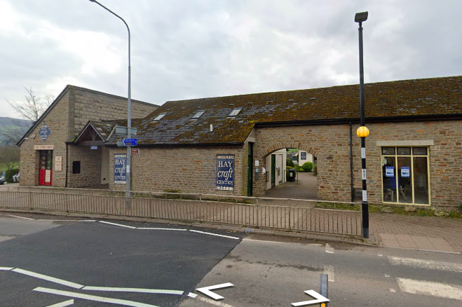 Oxford Road toilets hay-on-wye