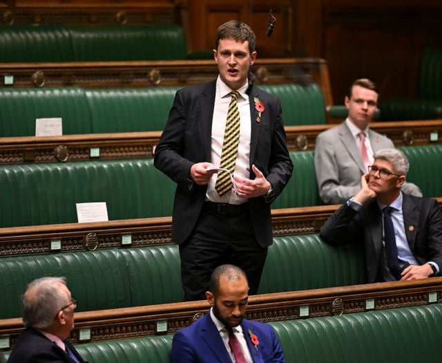 MP raises ongoing red tape hitting Welsh Lamb