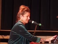 Megan joins choir for St David's Day