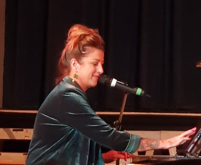 Megan joins choir for St David's Day