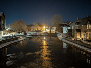 Video: Readers' reflection photography 