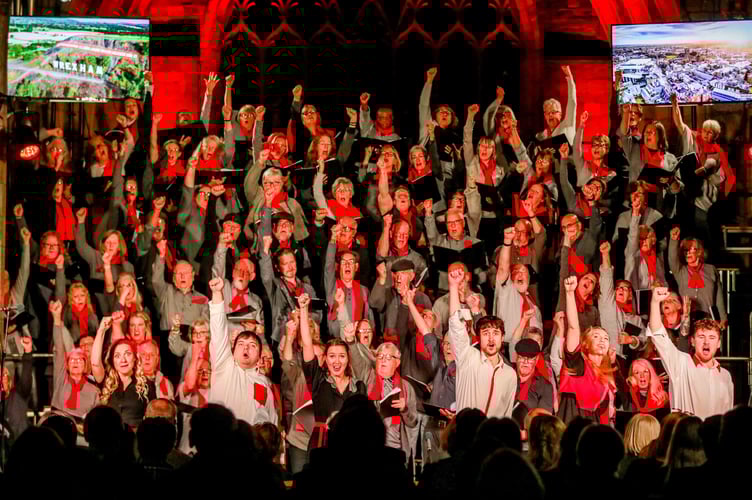 NEW Sinfonia
St Asaph Cathedral
Gresford: Up From Underground
A brand new community opera with music by Jon Guy and libretto by Grahame Davies, based on the story of the Gresford Mining Disaster.