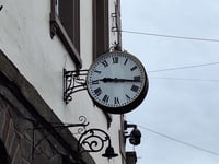 Historic Brecon clock returns following repairs