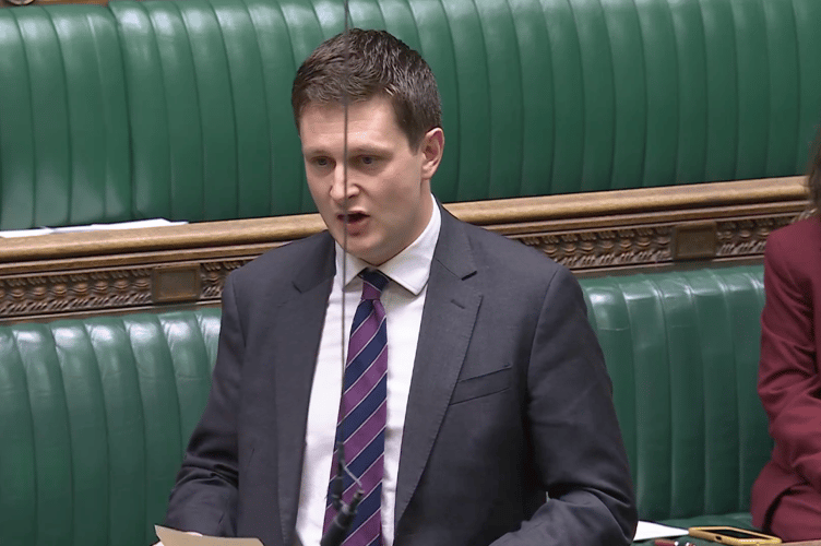 David Chadwick MP calls for film-style ratings to protect children online
