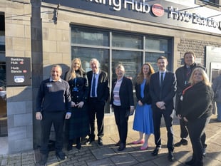 Ystradgynlais gets banking hub lifeline – Brecon still left waiting