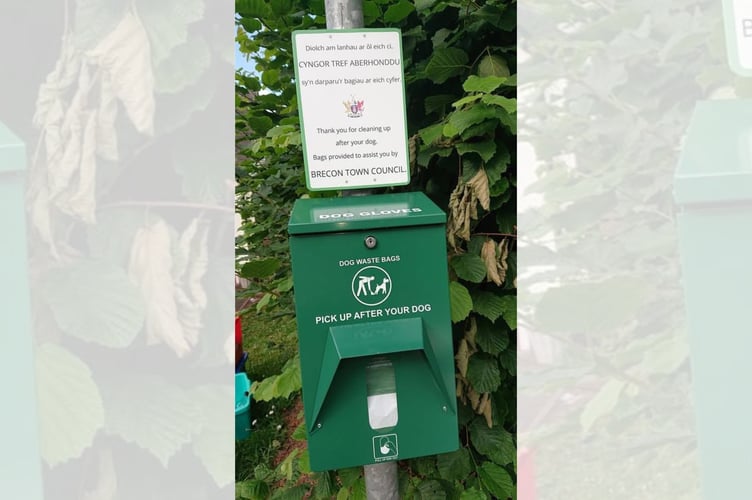 Businesses can put their name here while helping keep Brecon’s streets clean