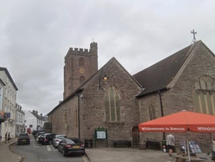 Council proposes reversing one-way traffic on Brecon street