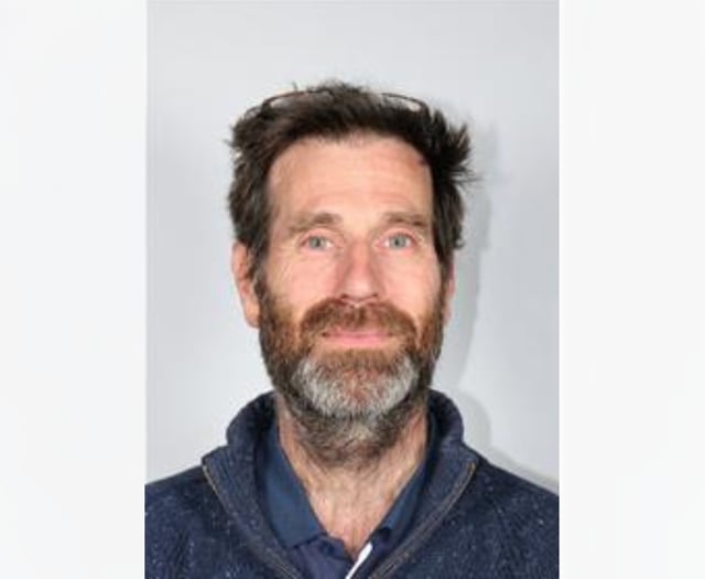 Senior councillor quits Powys coalition amid planning controversy