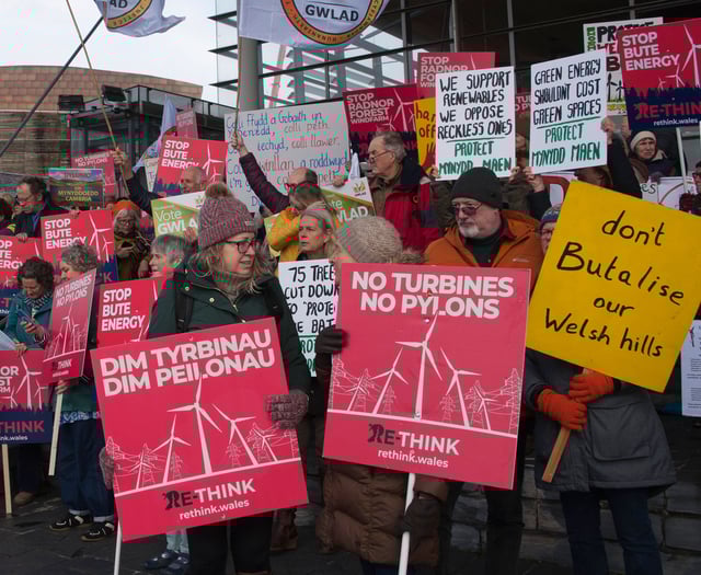 Campaigners welcome scrutiny as wind farm faces tough questions