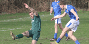 Llandrindod net late penalty to draw with Radnor