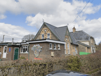 Franksbridge C.P. School congratulated on excellent Estyn report