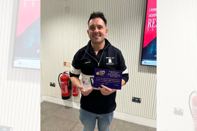 Samuel Powell of Erwood YFC received the Most Promising Male Actor award