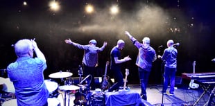 70s folk-rock pioneers Lindisfarne to play Theatr Brycheiniog