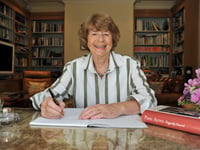 Pam Ayres set for Brecon show this spring