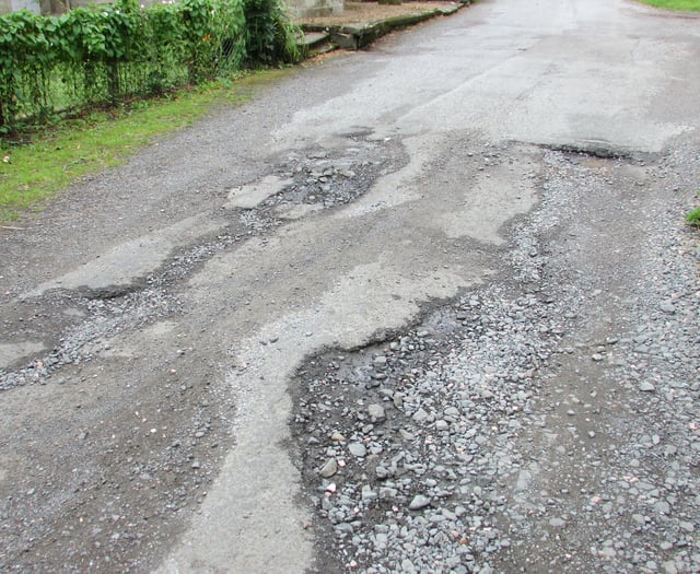 £2.5m investment to tackle potholes on Powys roads