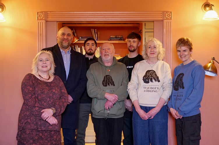 Museum Development Manager, Gaby Rivers, with her staff, take a final day photo with Nick Reynolds and his project leaders Adam Lewis and Chris Hartwell