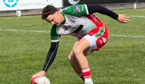 Drovers sweep Aberavon aside on way to the quarter-finals