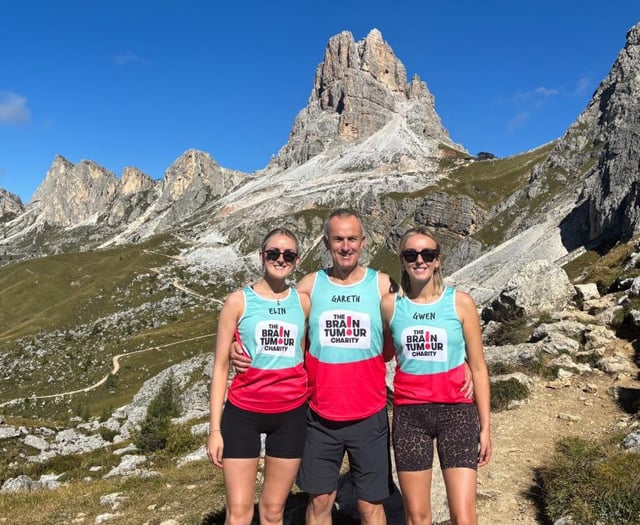 Family raise £100,000 in memory of mum ahead of marathon challenge