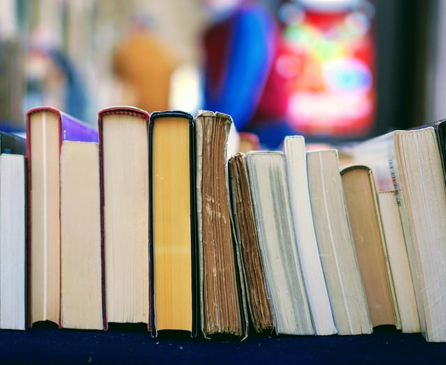 Young people invited to volunteer with libraries this summer