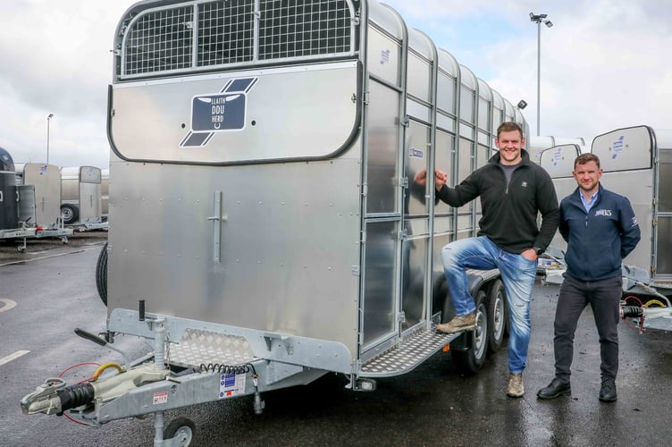 Ifor Williams Trailers, Sandycroft.Wales and British Lions rugby colossus Dan Lydiate visits Ifor Williams Trailers, Sandycroft to pick up his bespoke TA510 livestock trailer.Dan Lydiate delighted to pick up his trailer - Dan pictred with Production Site Manager Jak Tyrer